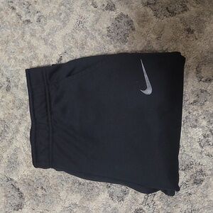 Nike therma fleece sweatpants